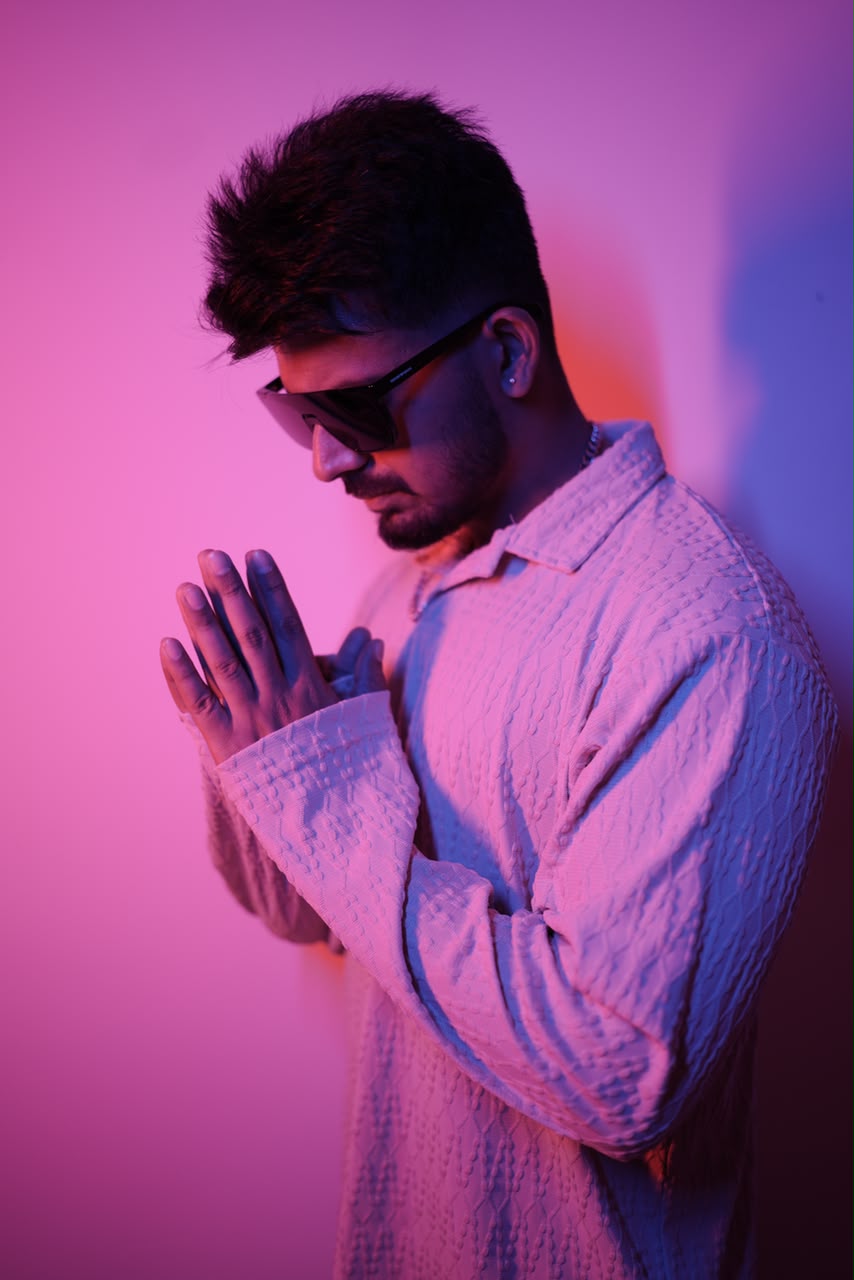 MANSDE — Electronic music artist